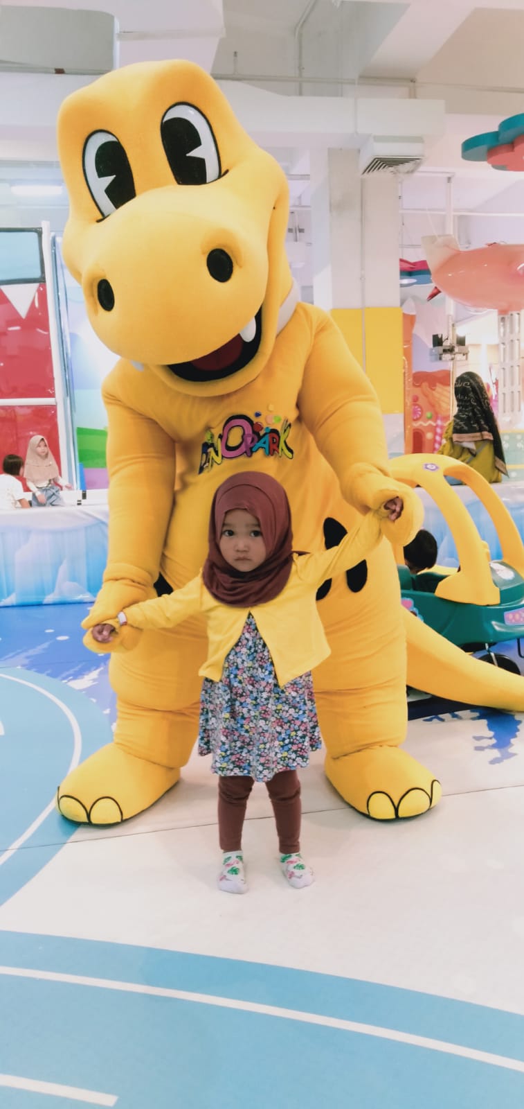 5f31c1f0-0e6d-4642-a630-fdcb9f14bc6b