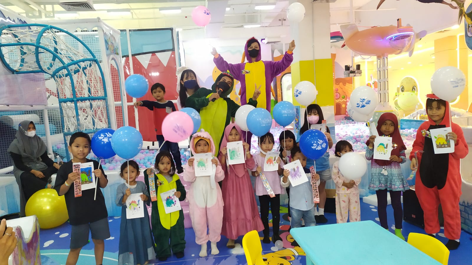 8eb9fda4-21f7-4af5-984f-756e9abc272c