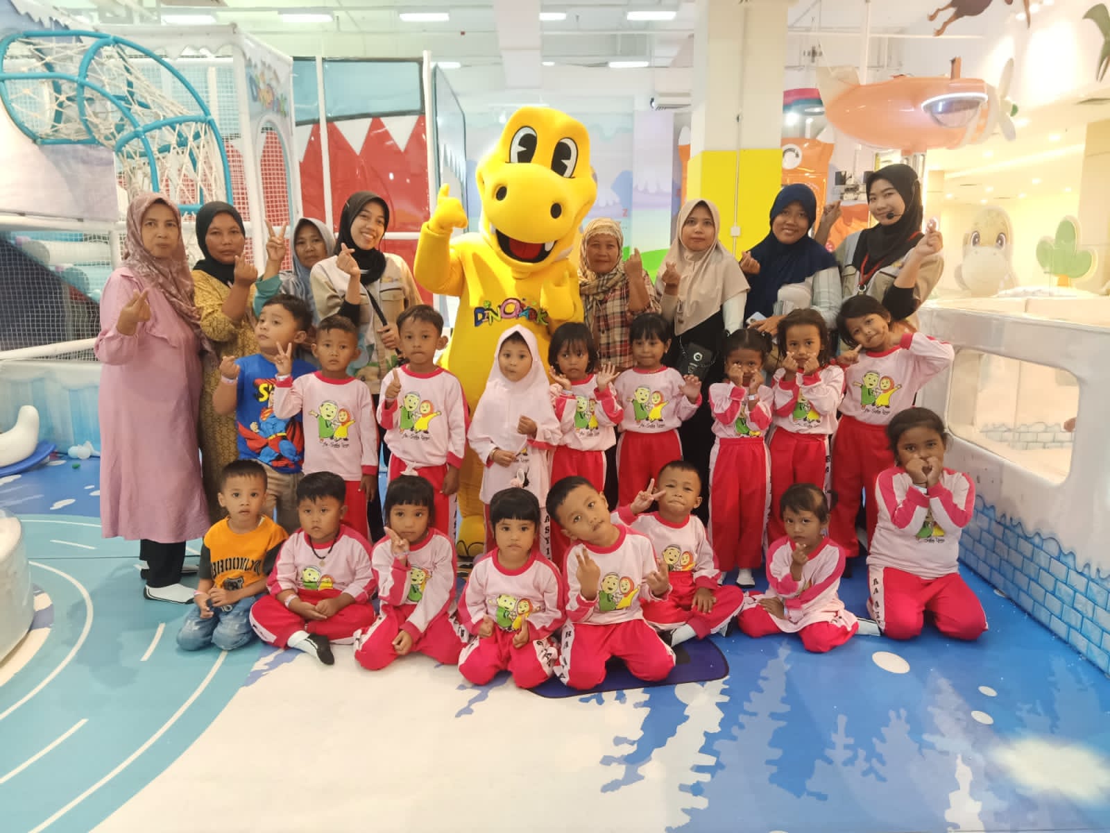 ea7f6d00-e7c8-4dbd-b6a6-a2bc6052a5f7