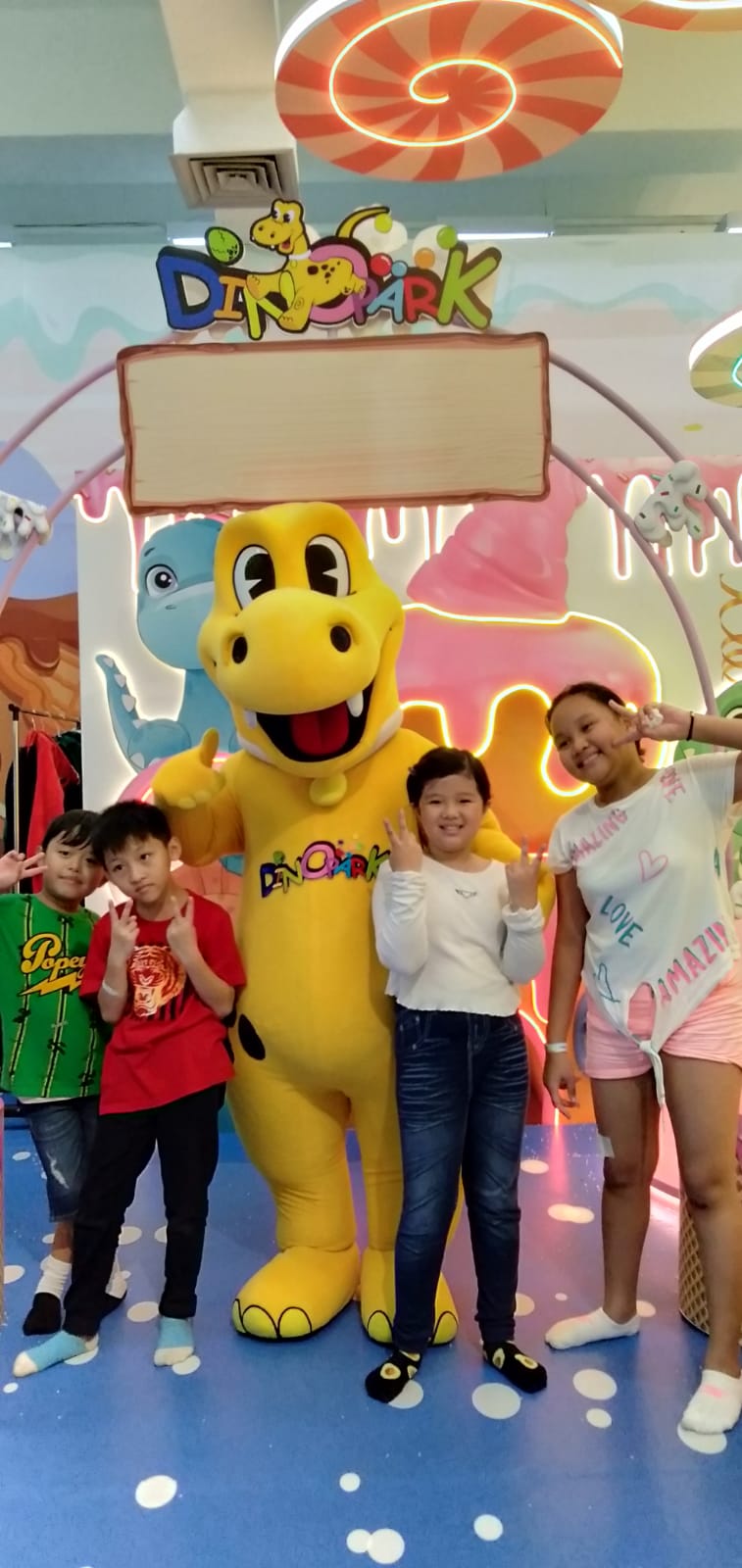 f199c1f3-e007-4157-b256-aaac6e835ec1